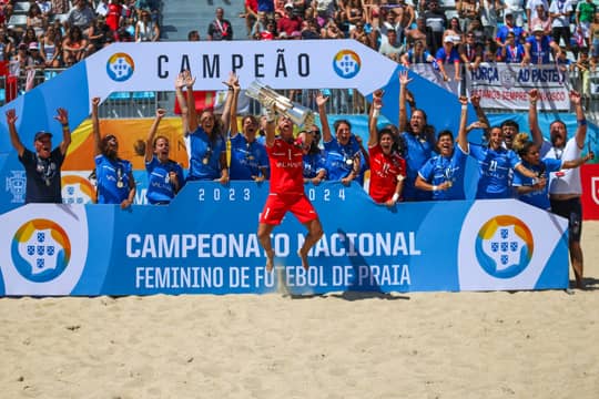 CN FEMININO: AD PASTEIS FAZ O TRI